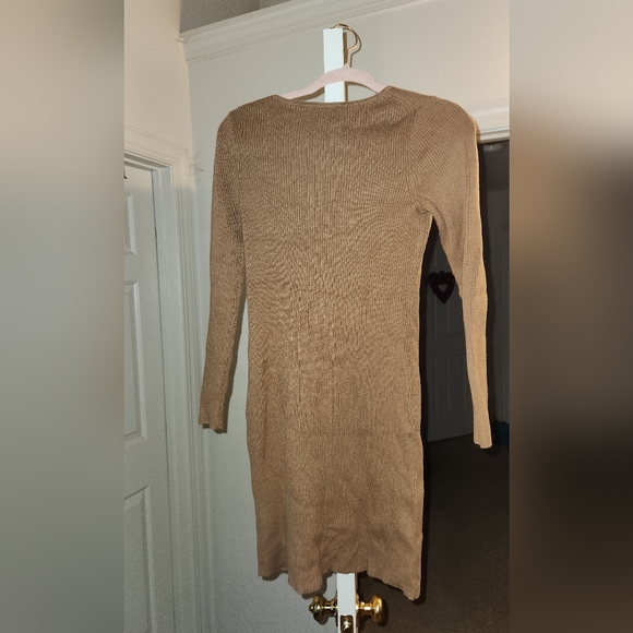 MADEWELL SWEATER DRESS !! - Picture 5 of 5